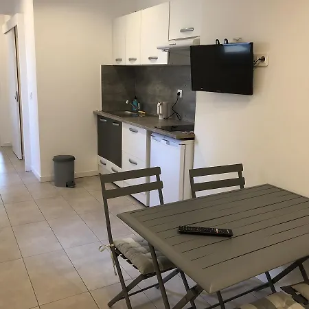 Holiday home Maisonnette, 5 Min Disney Esbly
