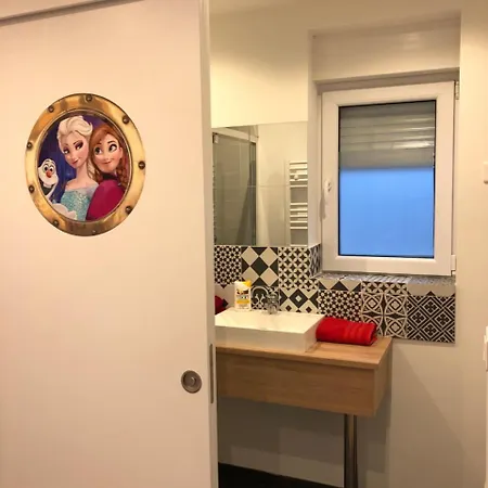 Maisonnette, 5 Min Disney